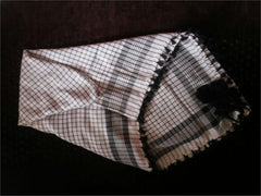 Checkered Print Middle Eastern Shemagh with Black tassles - Arabic Islamic Shopping Store - 1